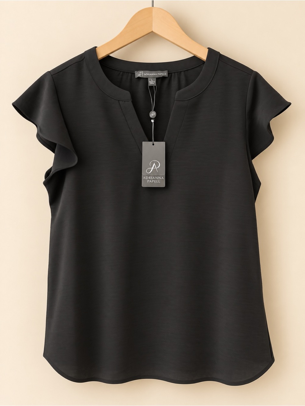 Adrianna Papell Black Flutter Sleeve V-Neck Top 🍁
